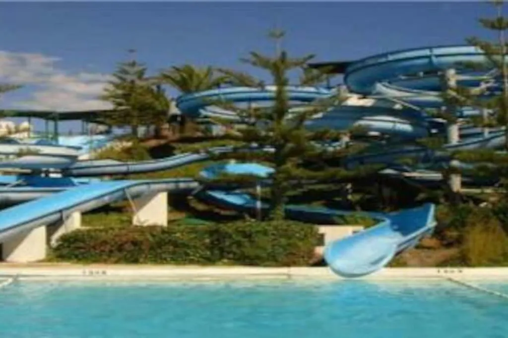 Appartamento Apartamento En Fuengirola Con Parking Y Piscina. Spagna